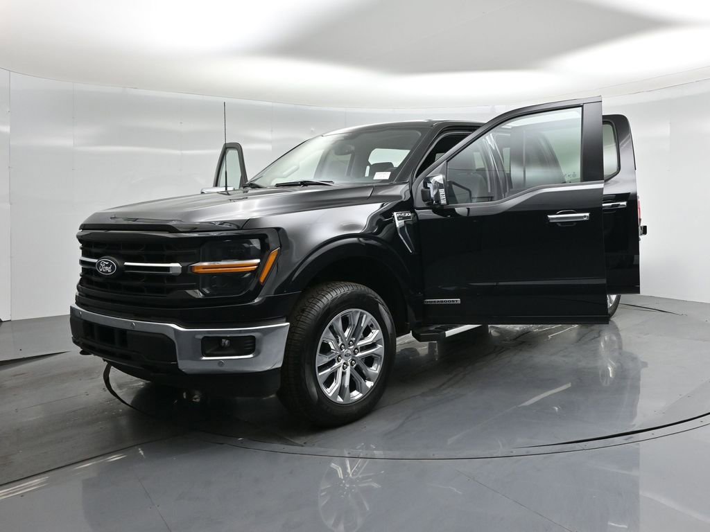 New 2025 Ford F150 XLT w/ Equipment Group 303A High image 28