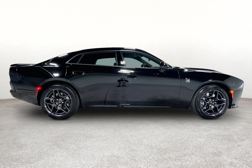 New 2026 Dodge Charger Scat Pack w/ Blacktop Package AWD/4WD image 8