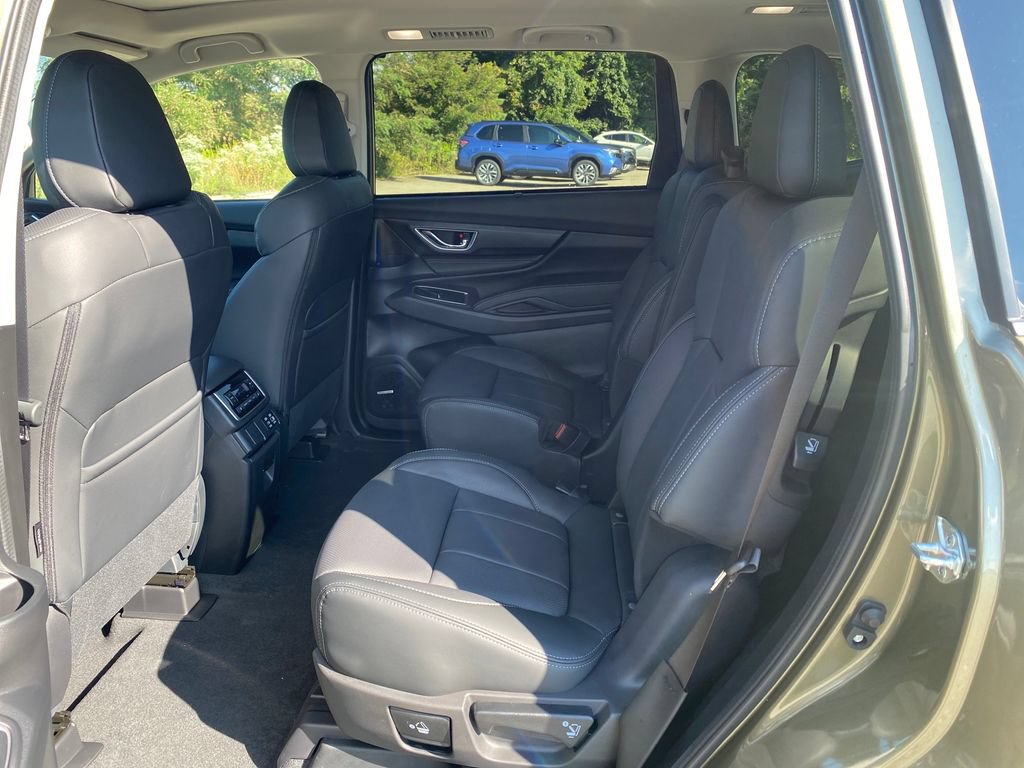 New 2026 Subaru Ascent Limited AWD/4WD image 13