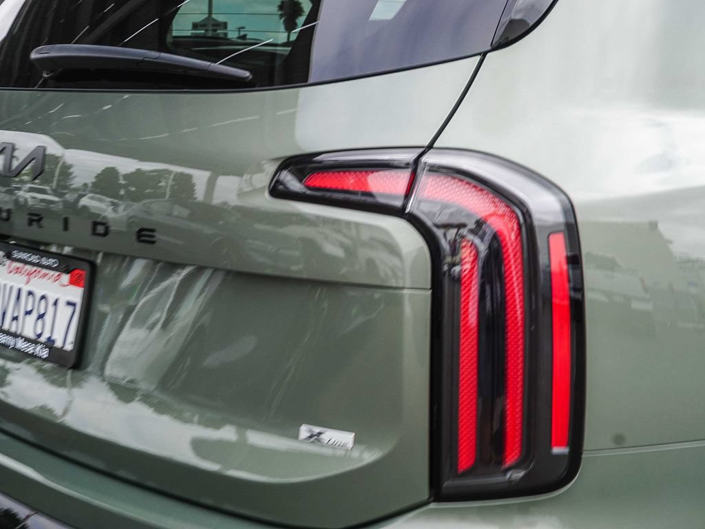 Certified 2025 Kia Telluride SX Prestige X-Line AWD/4WD image 7