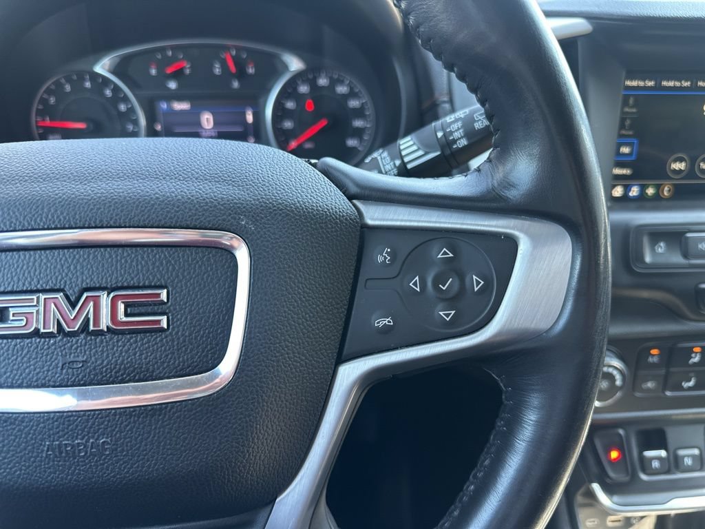 Used 2019 GMC Terrain SLE w/ LPO, Floor Liner Package AWD/4WD image 16