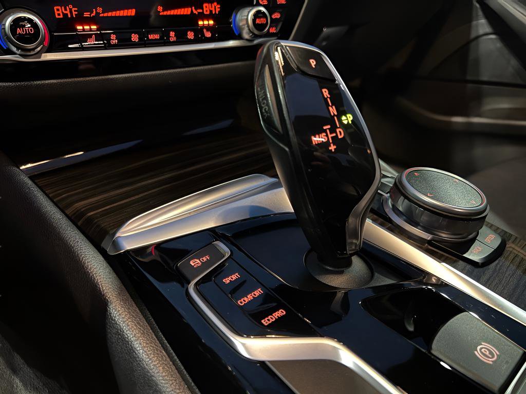 Used 2018 BMW 540i xDrive 540i xDrive image 56