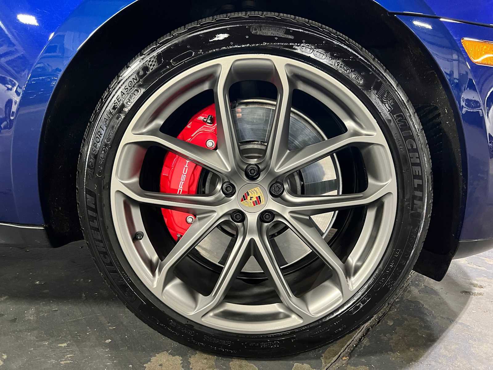 Used 2024 Porsche Macan GTS image 9