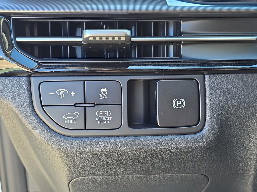 New 2026 Kia Sportage EX image 28