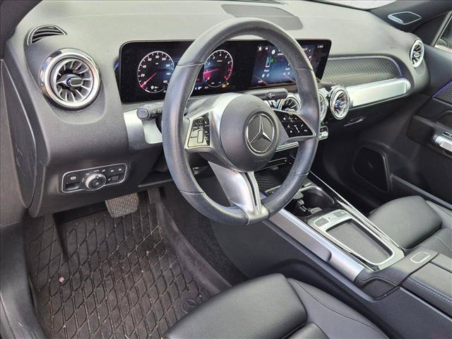 Certified 2024 Mercedes-Benz GLB 250 4MATIC image 4