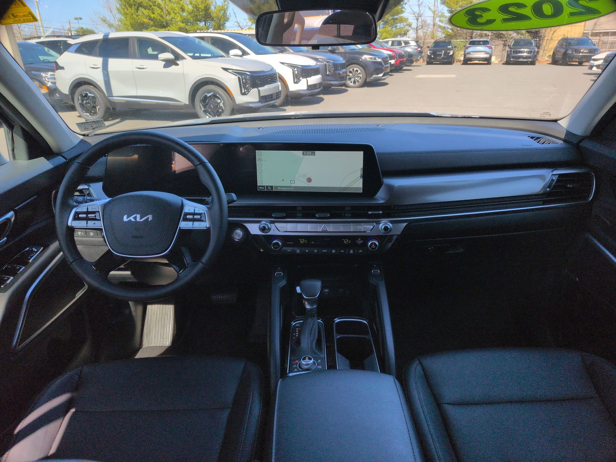 Certified 2023 Kia Telluride S w/ S Sunroof Package image 9