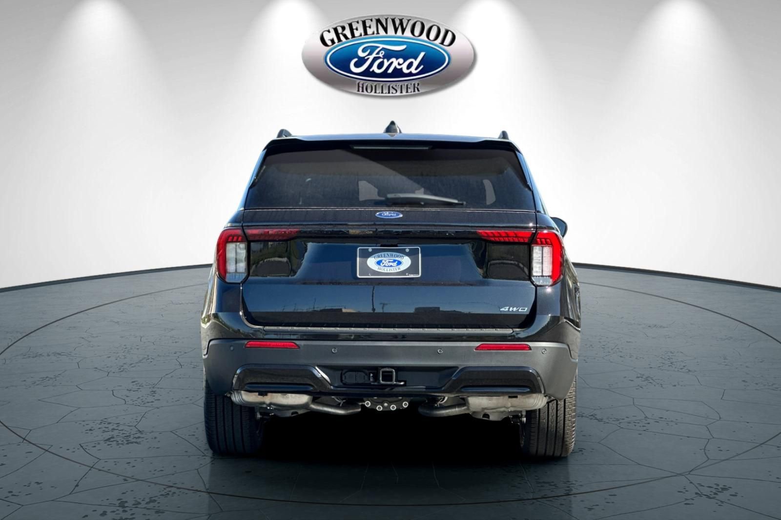 New 2026 Ford Explorer ST-Line w/ ST-Line Street Pack image 5