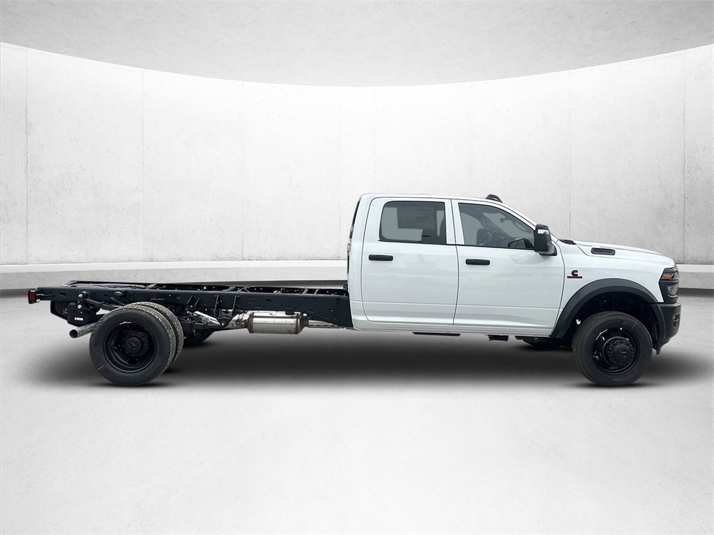 New 2026 RAM 5500 Tradesman image 2