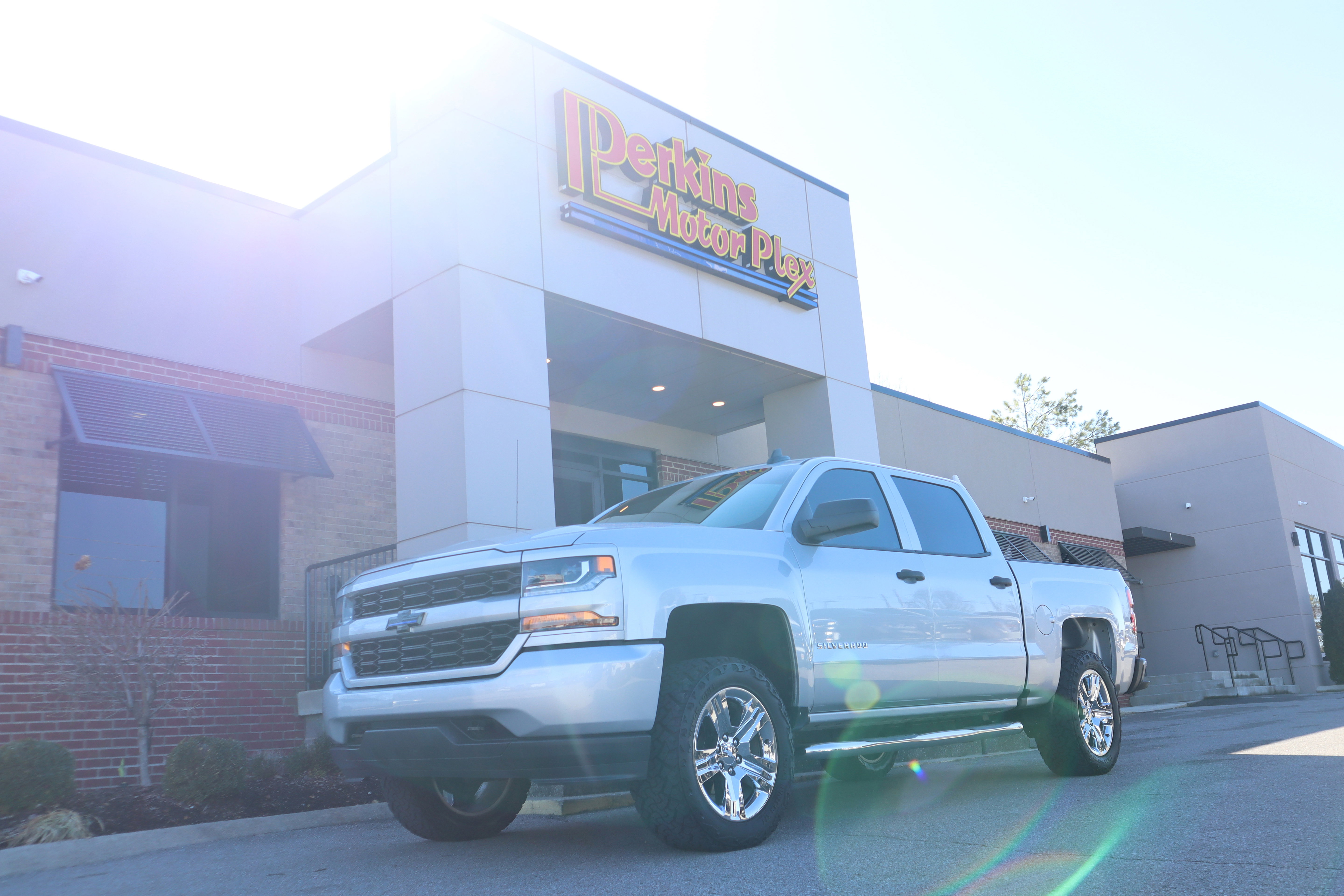 Used 2018 Chevrolet Silverado 1500 Custom w/ Custom Value Package image 31