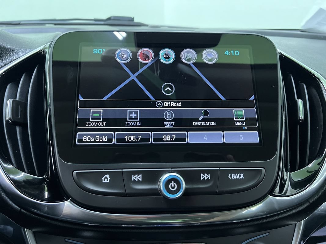 Used 2017 Chevrolet Volt Premier w/ Driver Confidence II Package FWD image 23