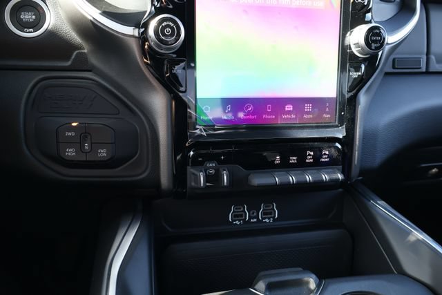 New 2025 RAM 2500 Tradesman AWD/4WD image 12