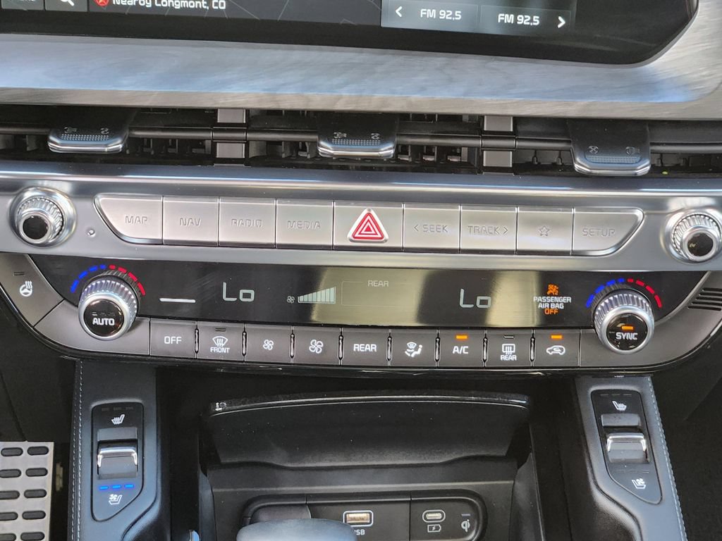 Certified 2025 Kia Telluride SX Prestige X-Line AWD/4WD image 20