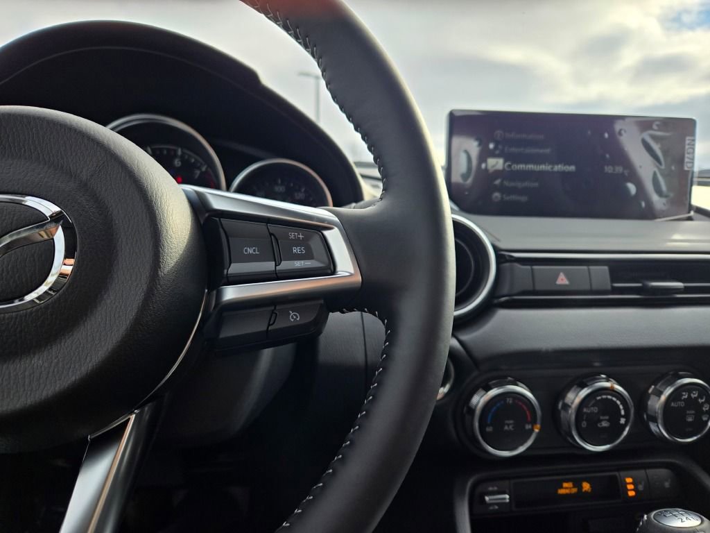 New 2025 MAZDA MX-5 Miata RF Grand Touring w/ Appearance Package image 24