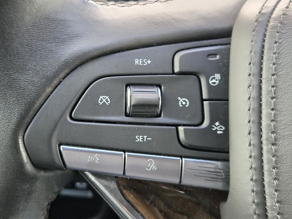 Used 2021 Cadillac Escalade Sport Platinum RWD image 23
