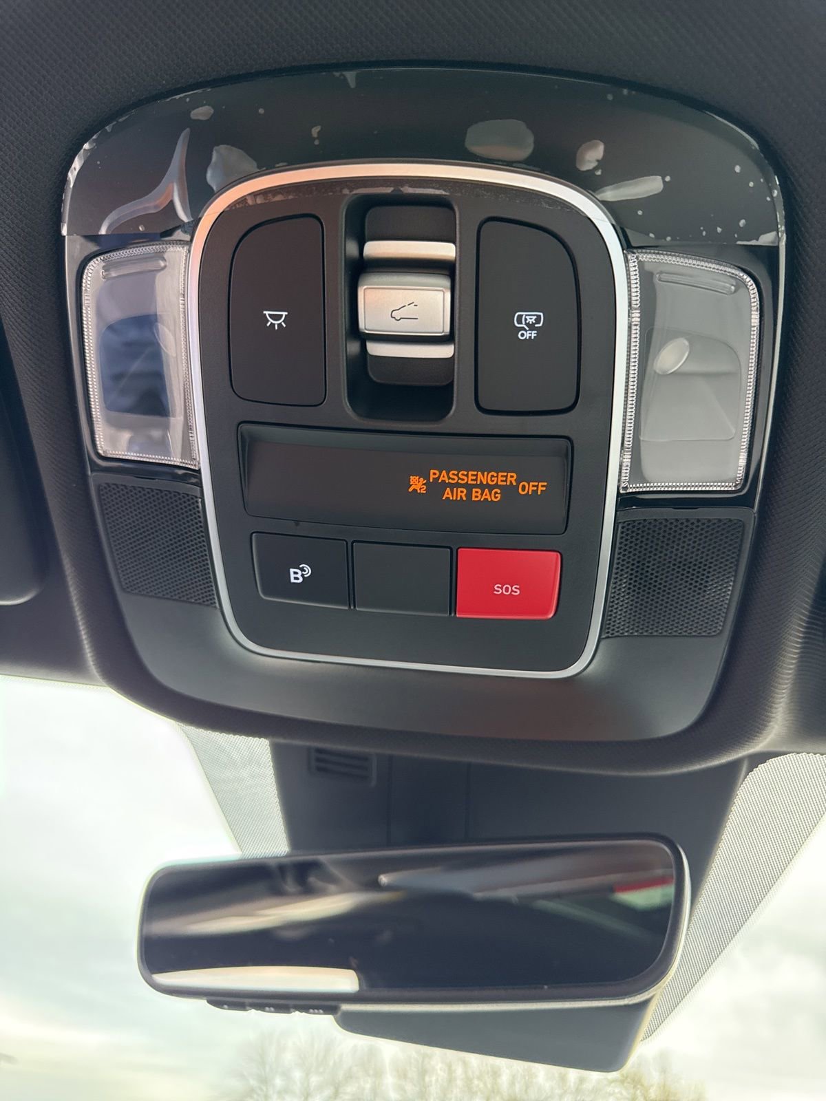 Used 2025 Hyundai Tucson Limited image 32