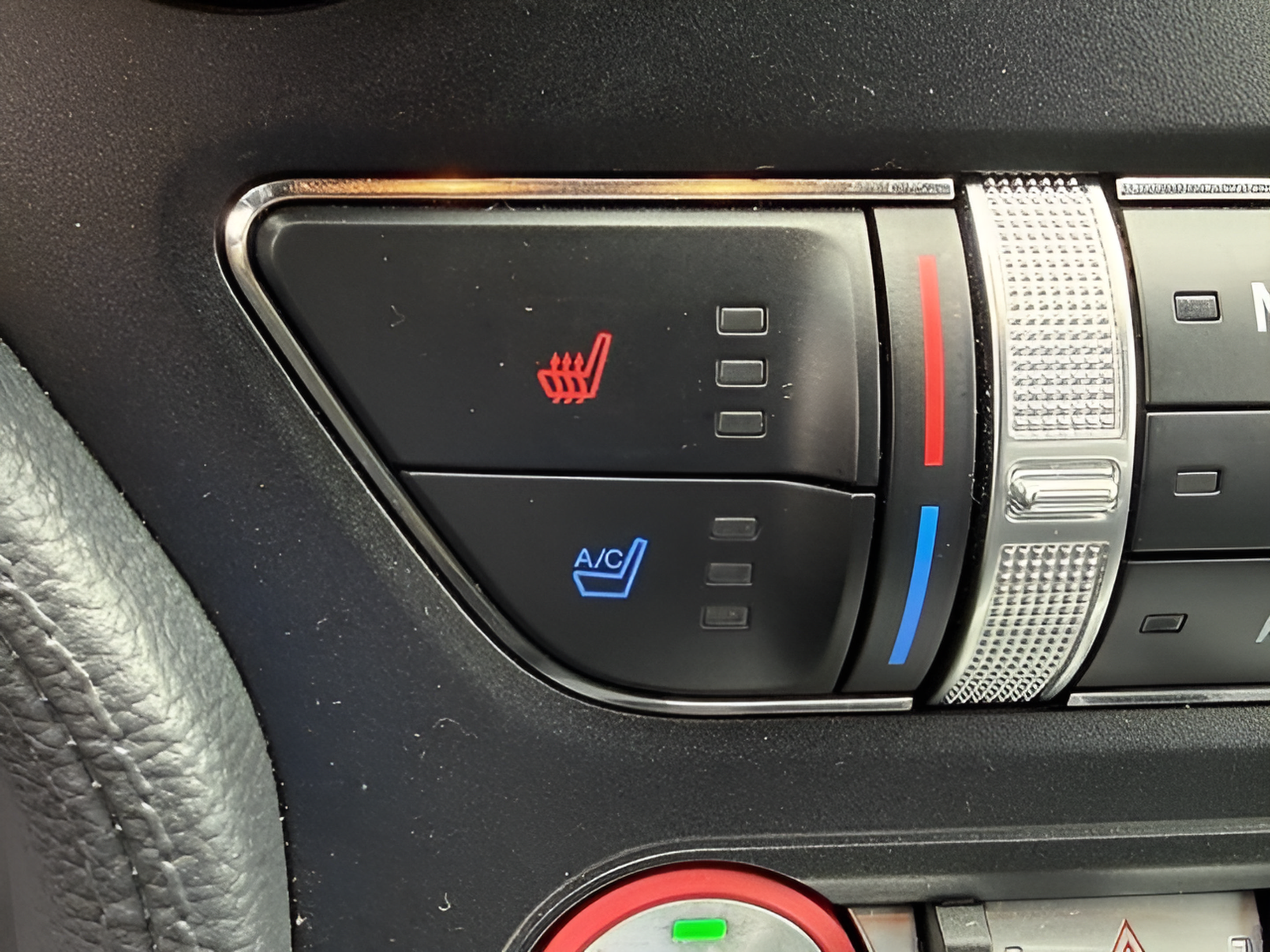 Used 2023 Ford Mustang Premium RWD image 19