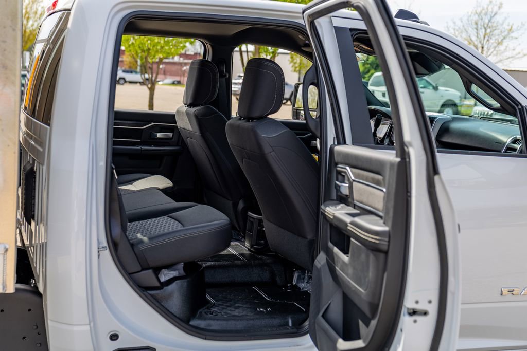 New 2026 RAM 3500 Tradesman AWD/4WD image 18