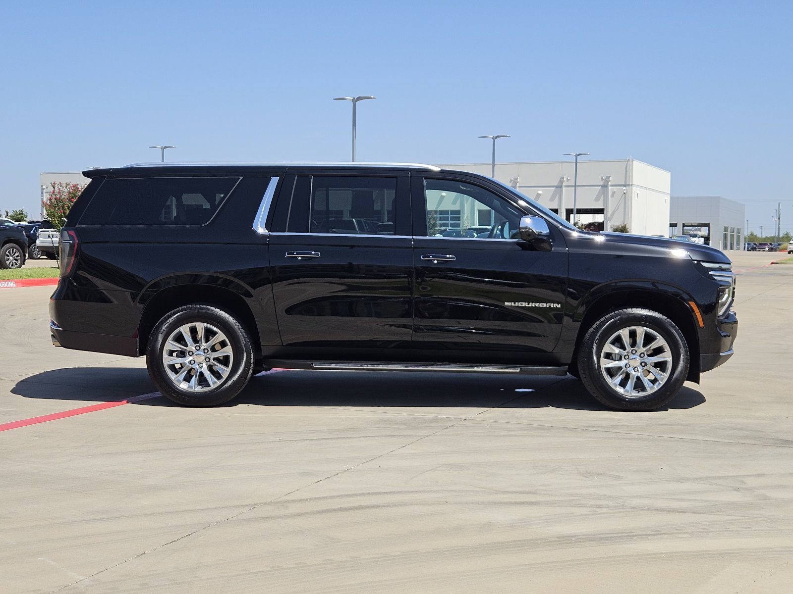 Certified 2026 Chevrolet Suburban Premier AWD/4WD image 7