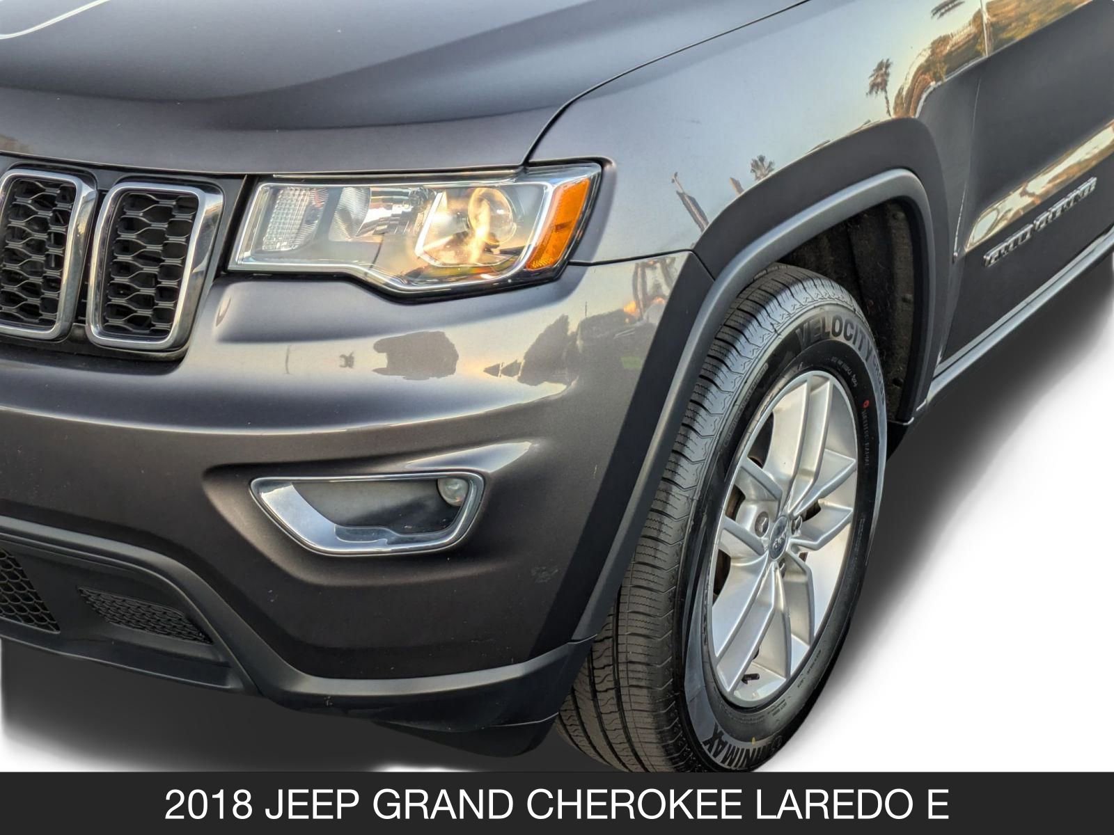 Used 2018 Jeep Grand Cherokee Laredo image 10