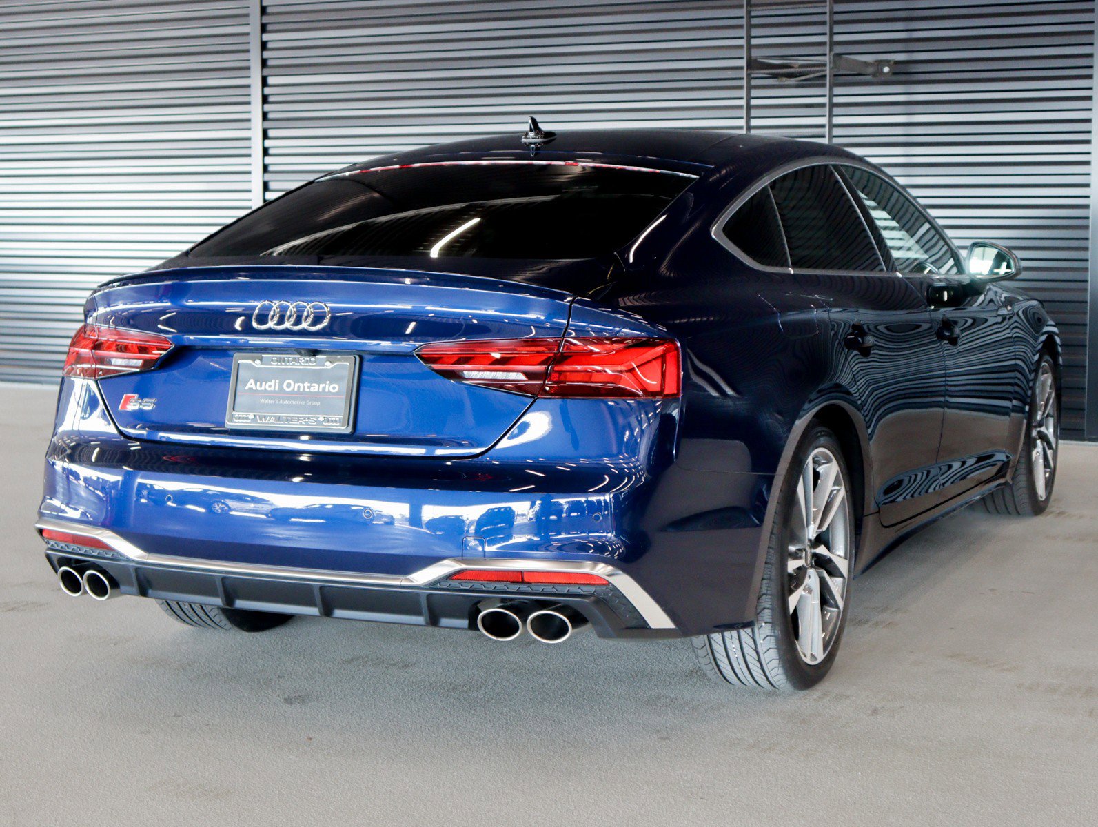 Used 2024 Audi S5 Premium w/ Convenience Package image 17