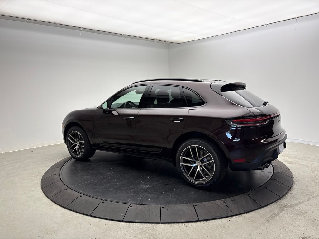 New 2026 Porsche Macan AWD/4WD image 3