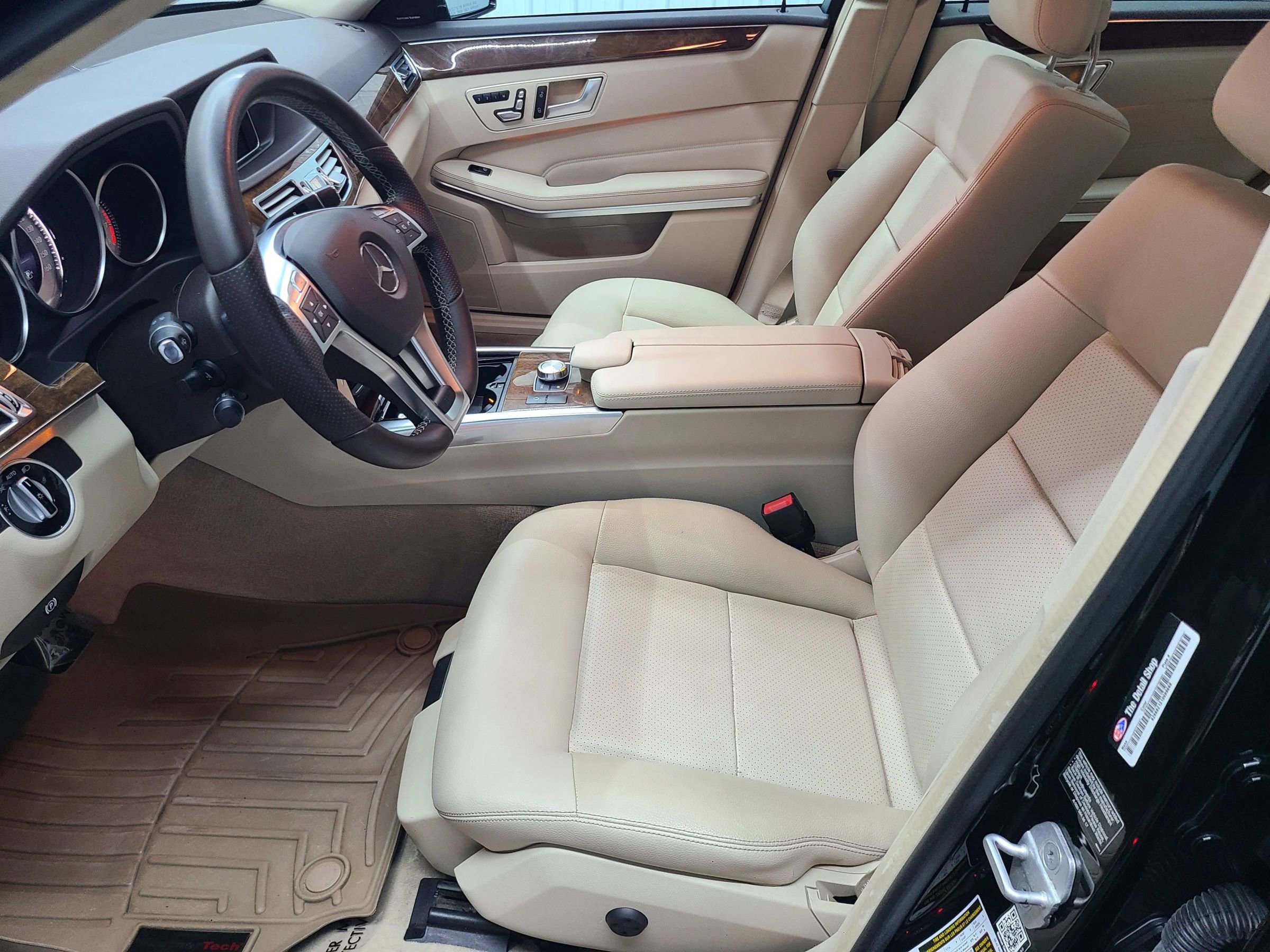 Used 2014 Mercedes-Benz E 350 4MATIC Sedan image 23