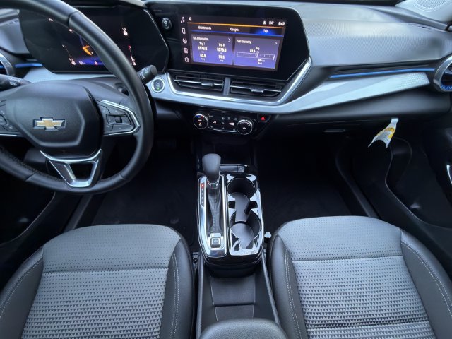 Certified 2024 Chevrolet Trax LT w/ Driver Confidence Package FWD image 18
