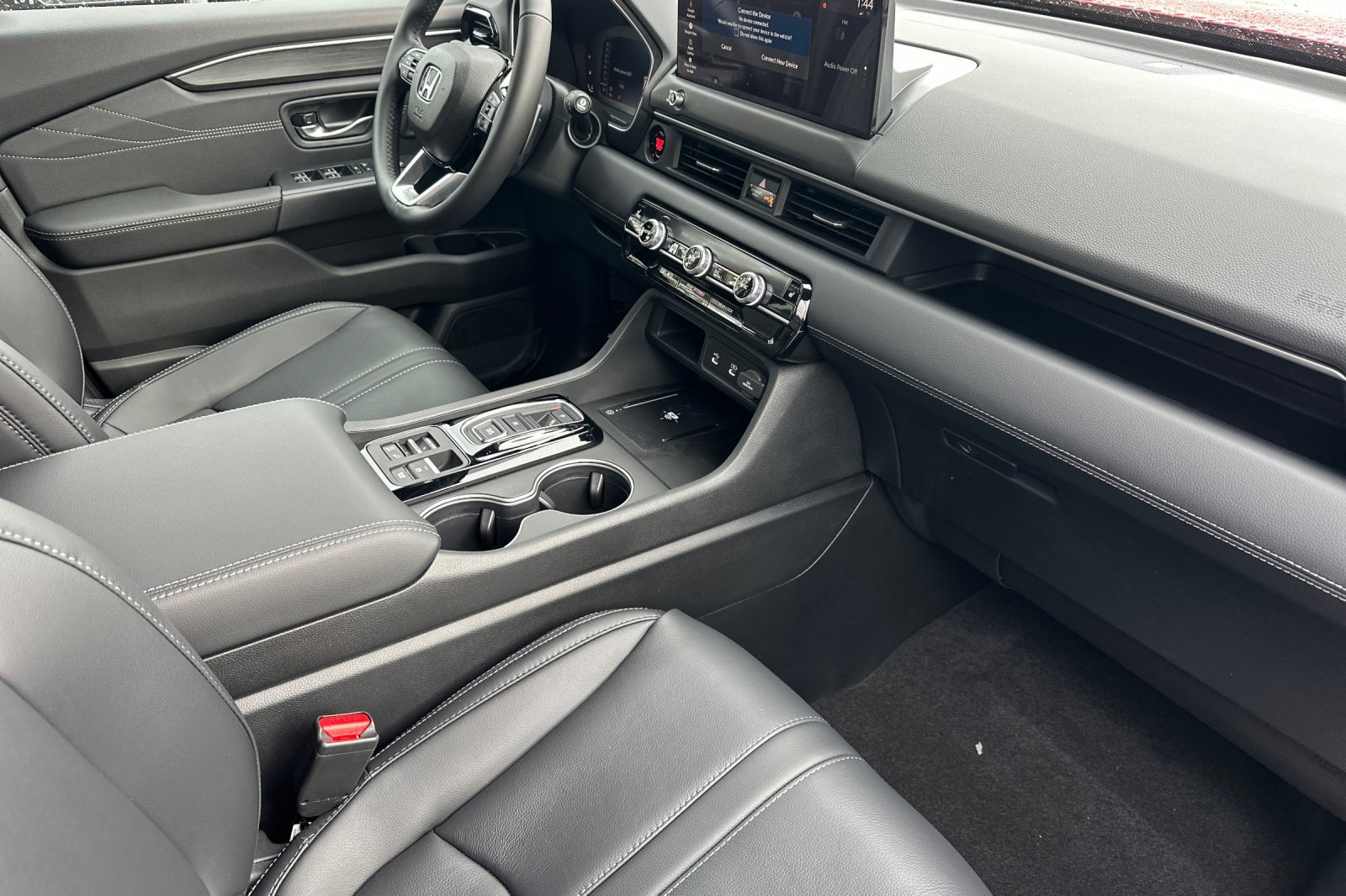 New 2026 Honda Pilot Touring image 17