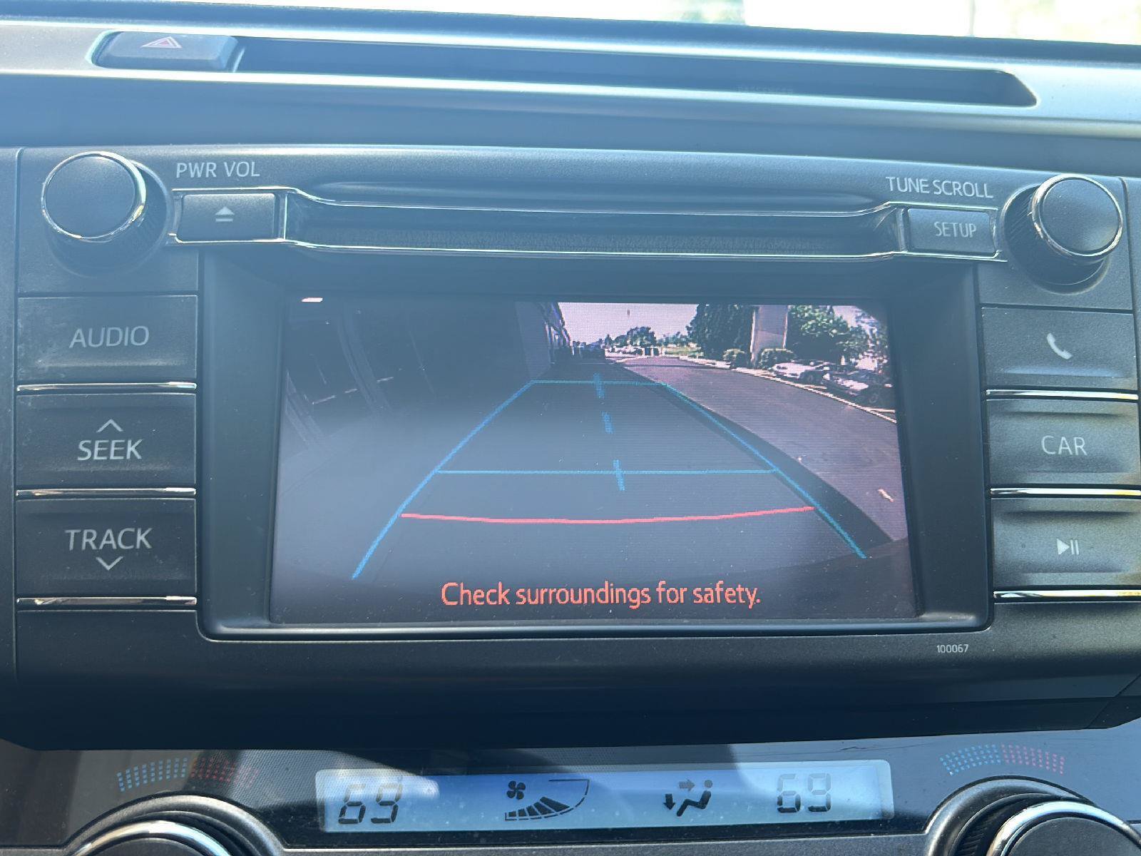 Used 2013 Toyota RAV4 XLE AWD/4WD image 15