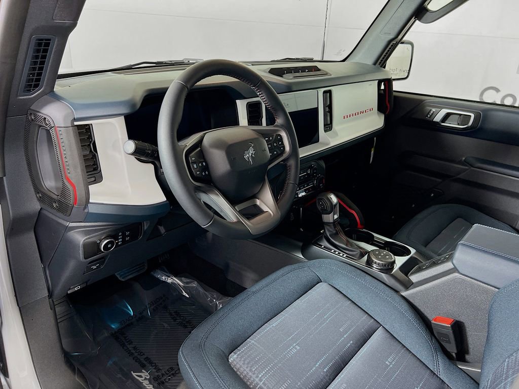 New 2026 Ford Bronco Heritage Edition image 3