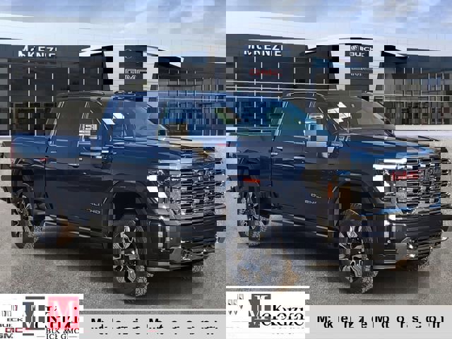 New 2026 GMC Sierra 3500 Denali w/ Denali Reserve Package