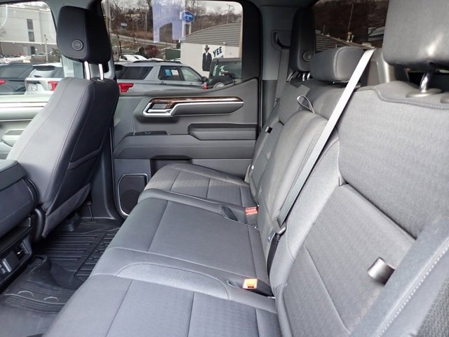 Used 2024 GMC Sierra 1500 Elevation w/ LPO, Elevation Black Package image 19
