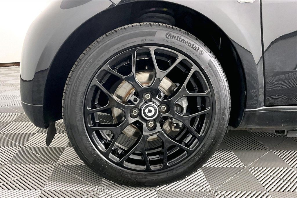Used 2019 smart fortwo electric drive w/ Sport Package RWD image 7