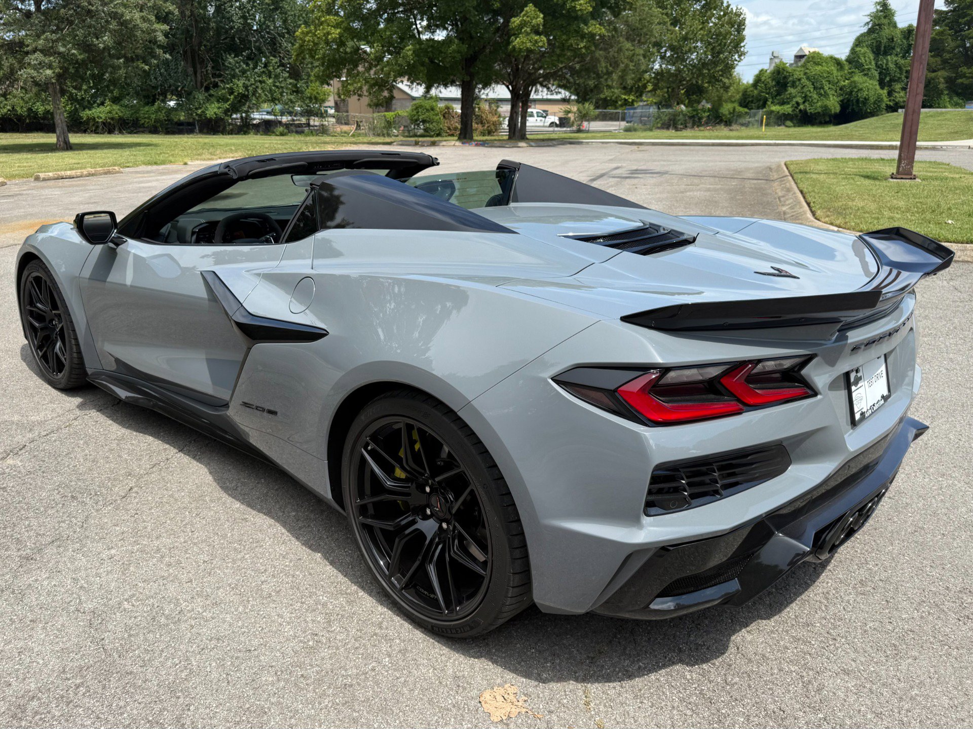 Used 2024 Chevrolet Corvette Z06 w/ Stealth Interior Trim Package image 4