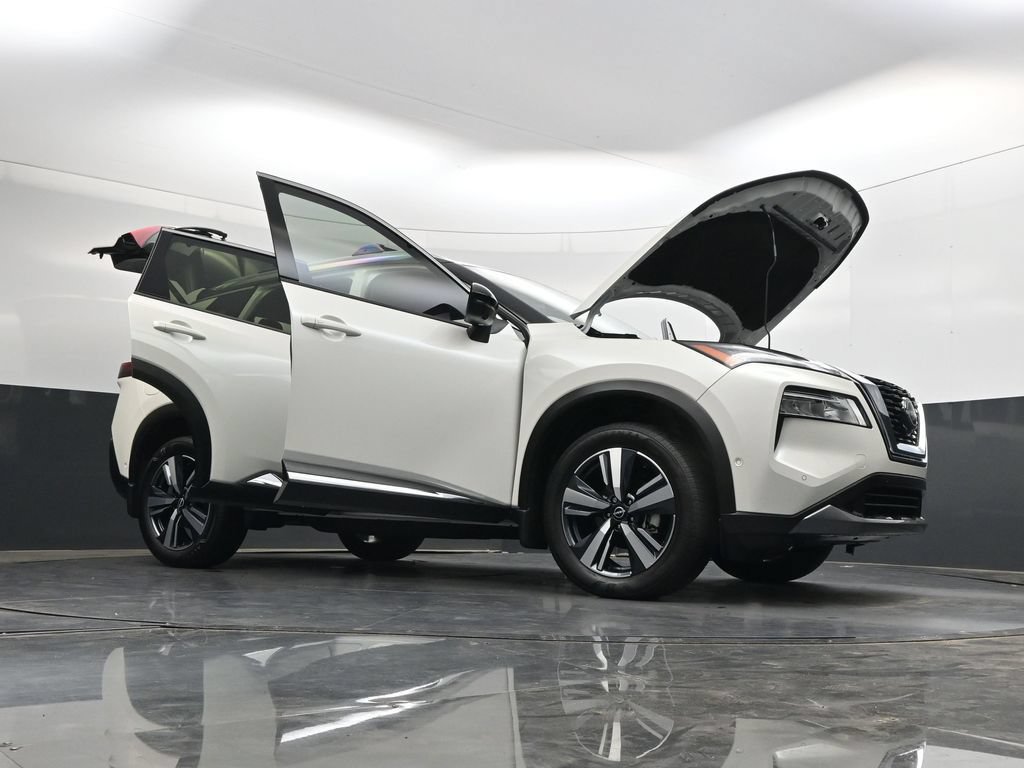 Used 2023 Nissan Rogue SL w/ SL Premium Package FWD image 49