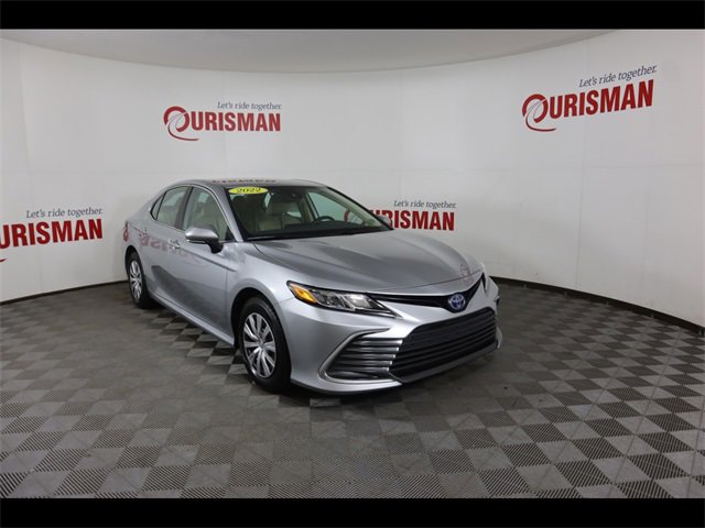 Used 2022 Toyota Camry LE image 11