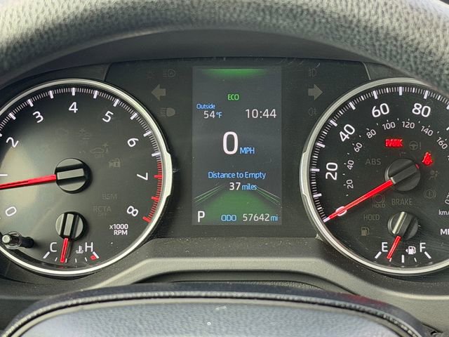 Certified 2021 Toyota RAV4 LE image 29