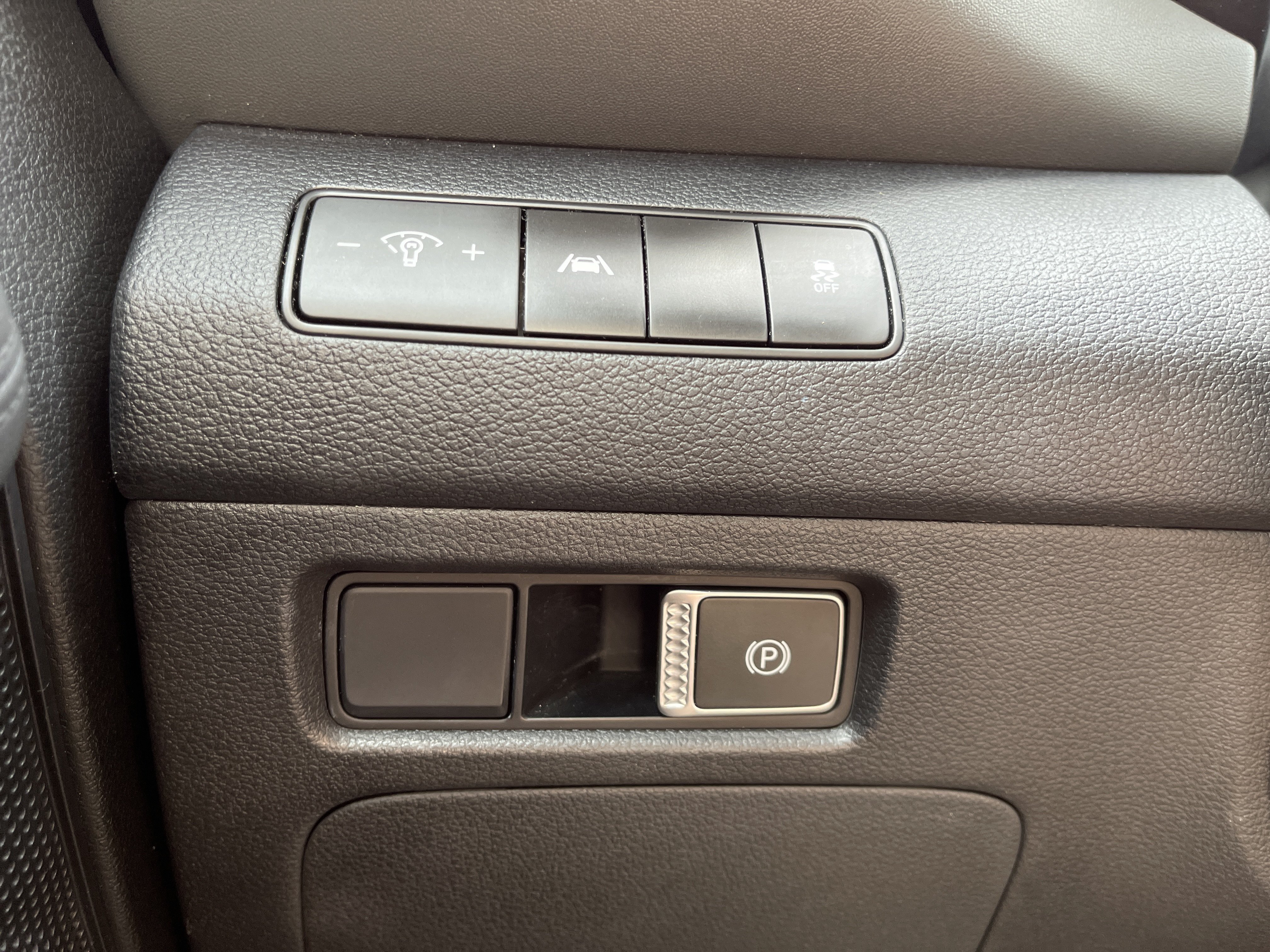 Used 2022 Hyundai Santa Fe SEL FWD image 20