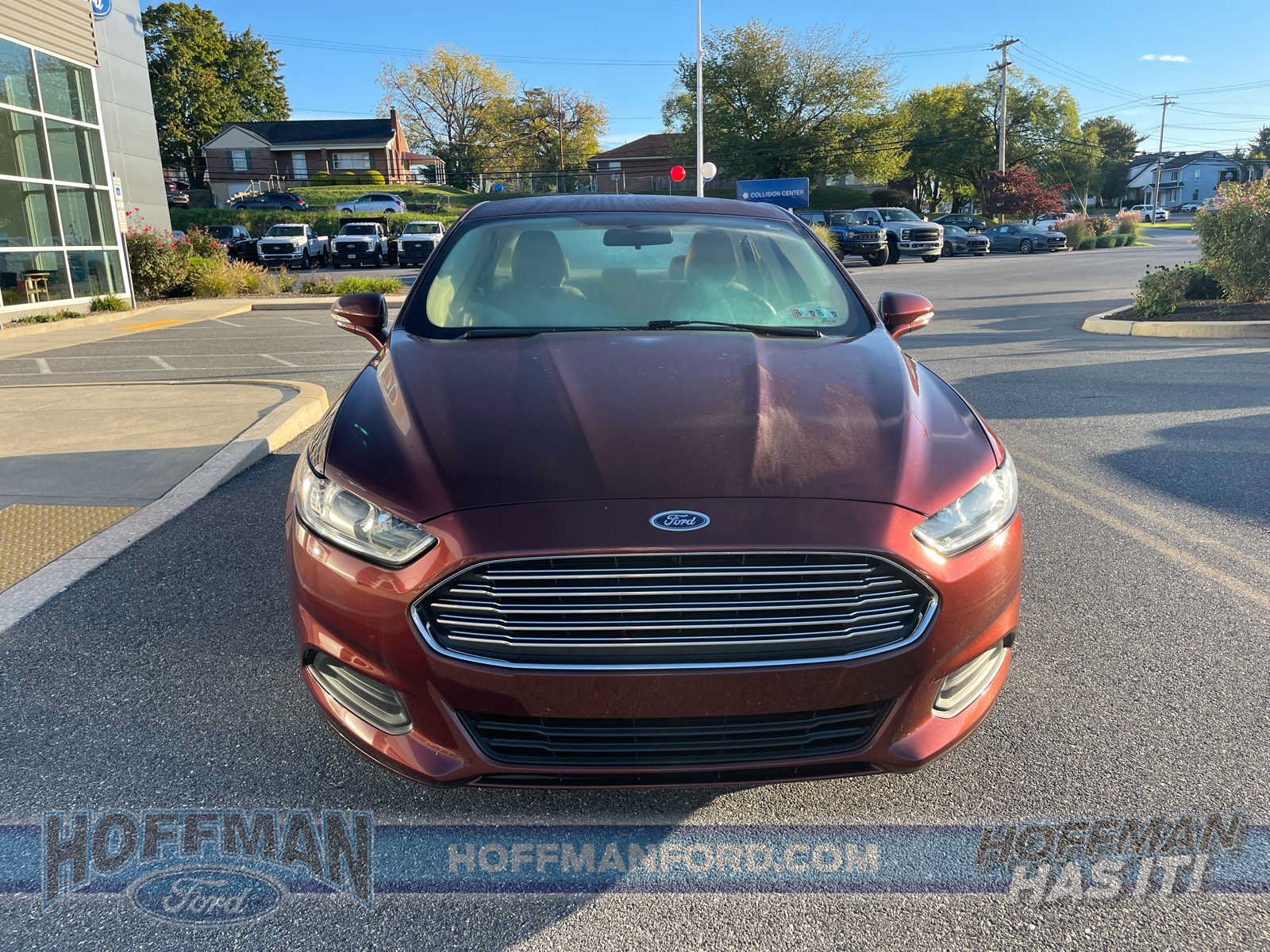 Used 2015 Ford Fusion SE FWD image 8