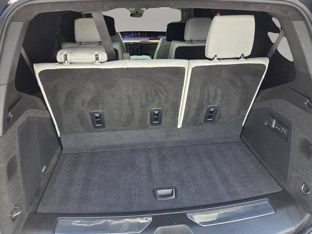 Certified 2025 Cadillac Escalade Sport Platinum w/ LPO, ONYX Package AWD/4WD image 20