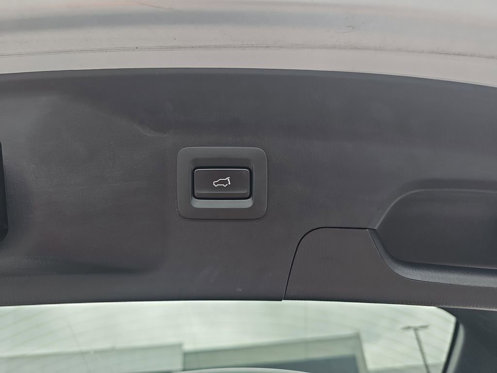 Used 2023 MAZDA CX-9 Touring Plus image 18