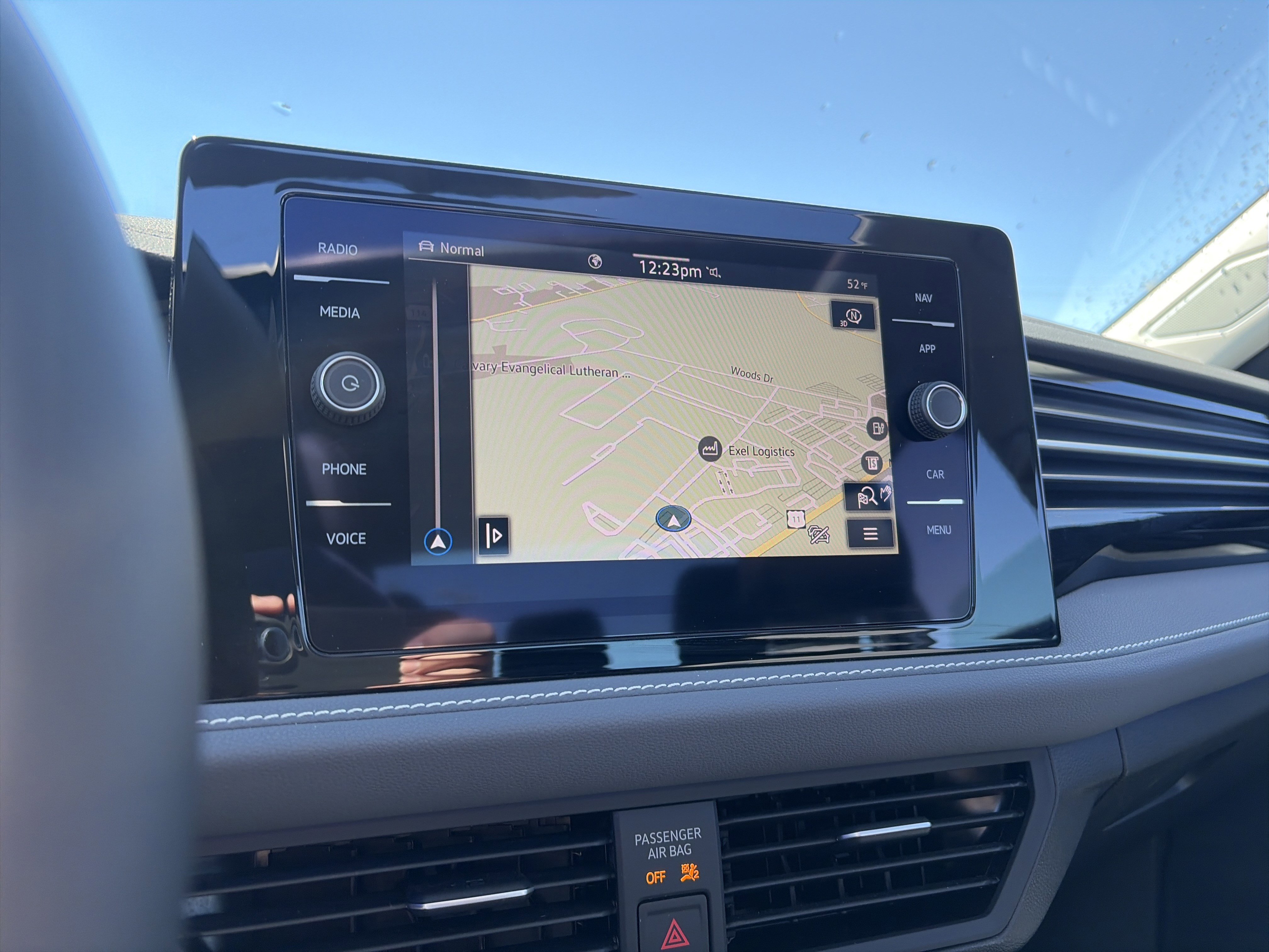 Used 2025 Volkswagen Jetta SEL image 37