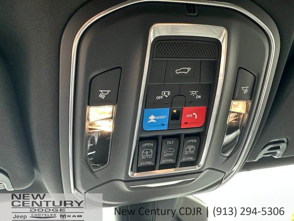 New 2026 Jeep Grand Wagoneer Limited AWD/4WD image 26