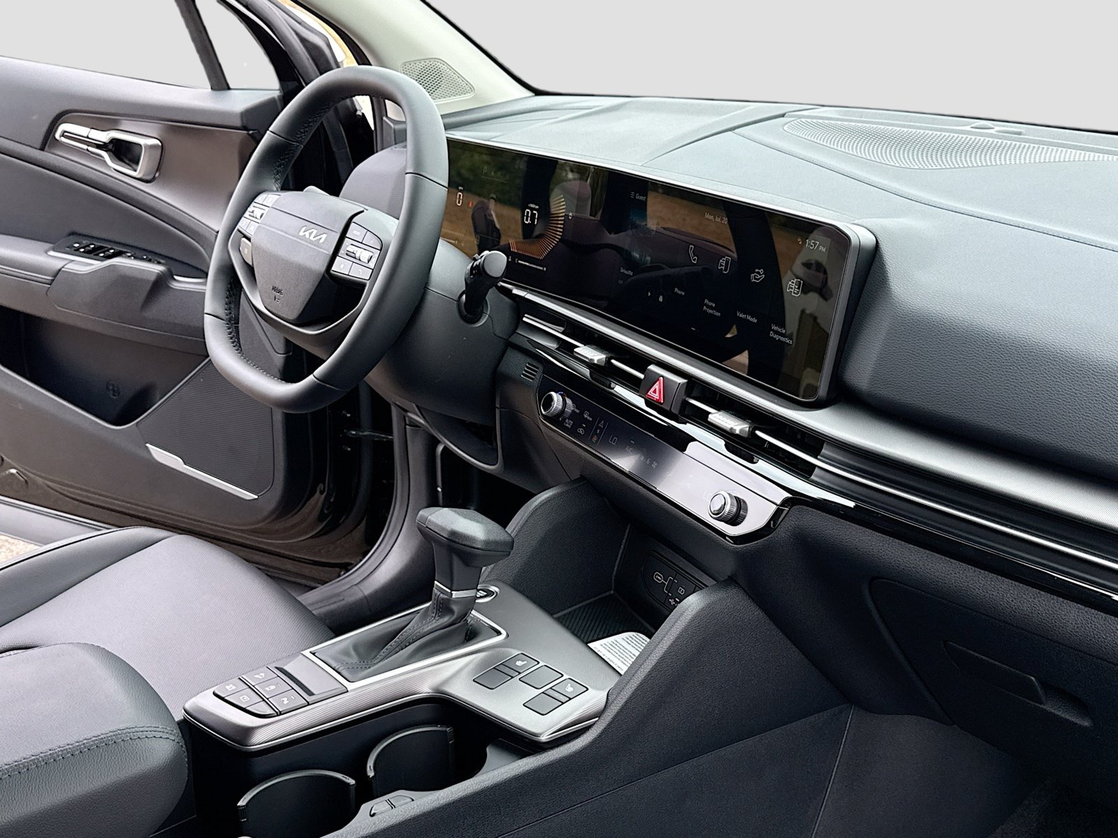 New 2026 Kia Sportage EX FWD image 5