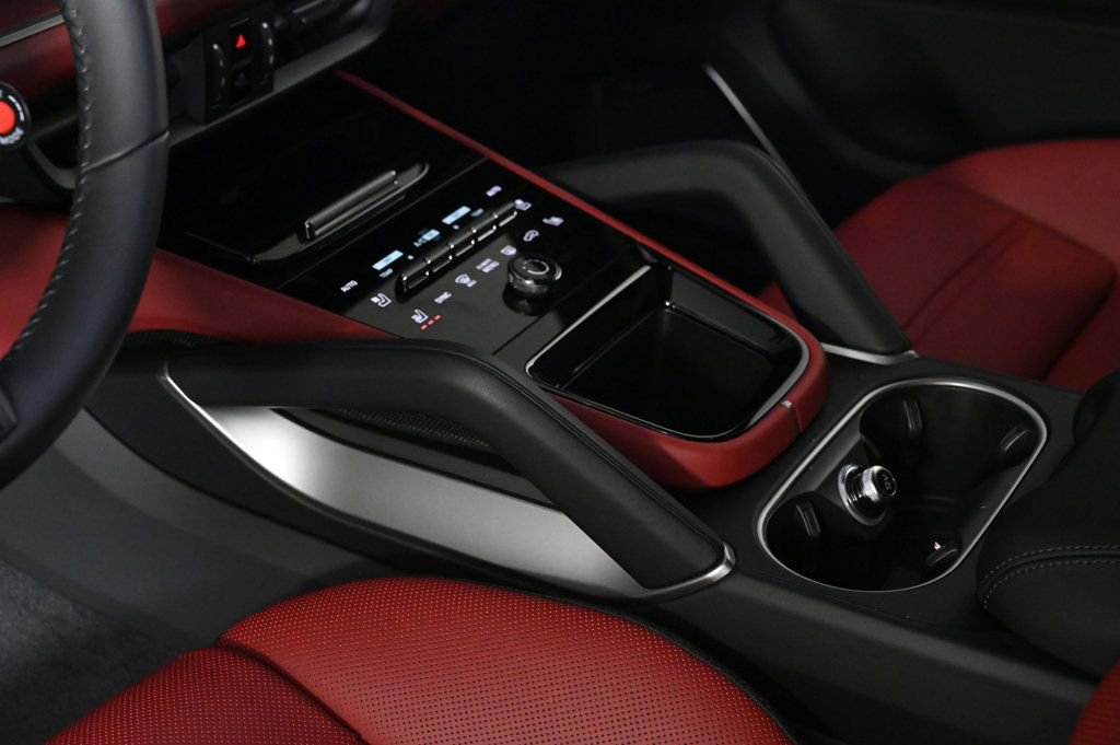 Used 2026 Porsche Cayenne Turbo GT image 28