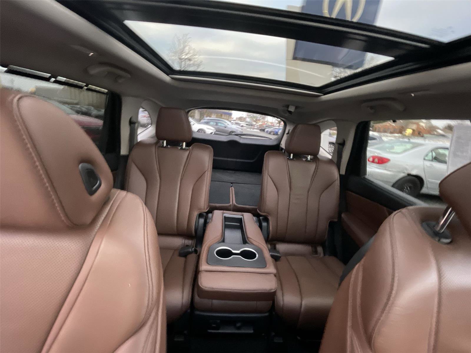 Used 2023 Acura MDX SH-AWD w/ Technology Package image 30