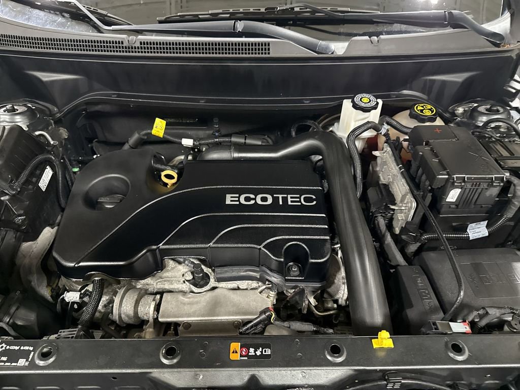 Used 2020 Chevrolet Equinox LS w/ LS Convenience Package AWD/4WD image 24