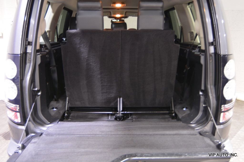 Used 2016 Land Rover LR4 HSE LUX image 36