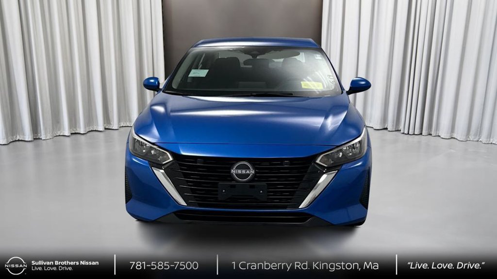 Used 2024 Nissan Sentra SV FWD image 2