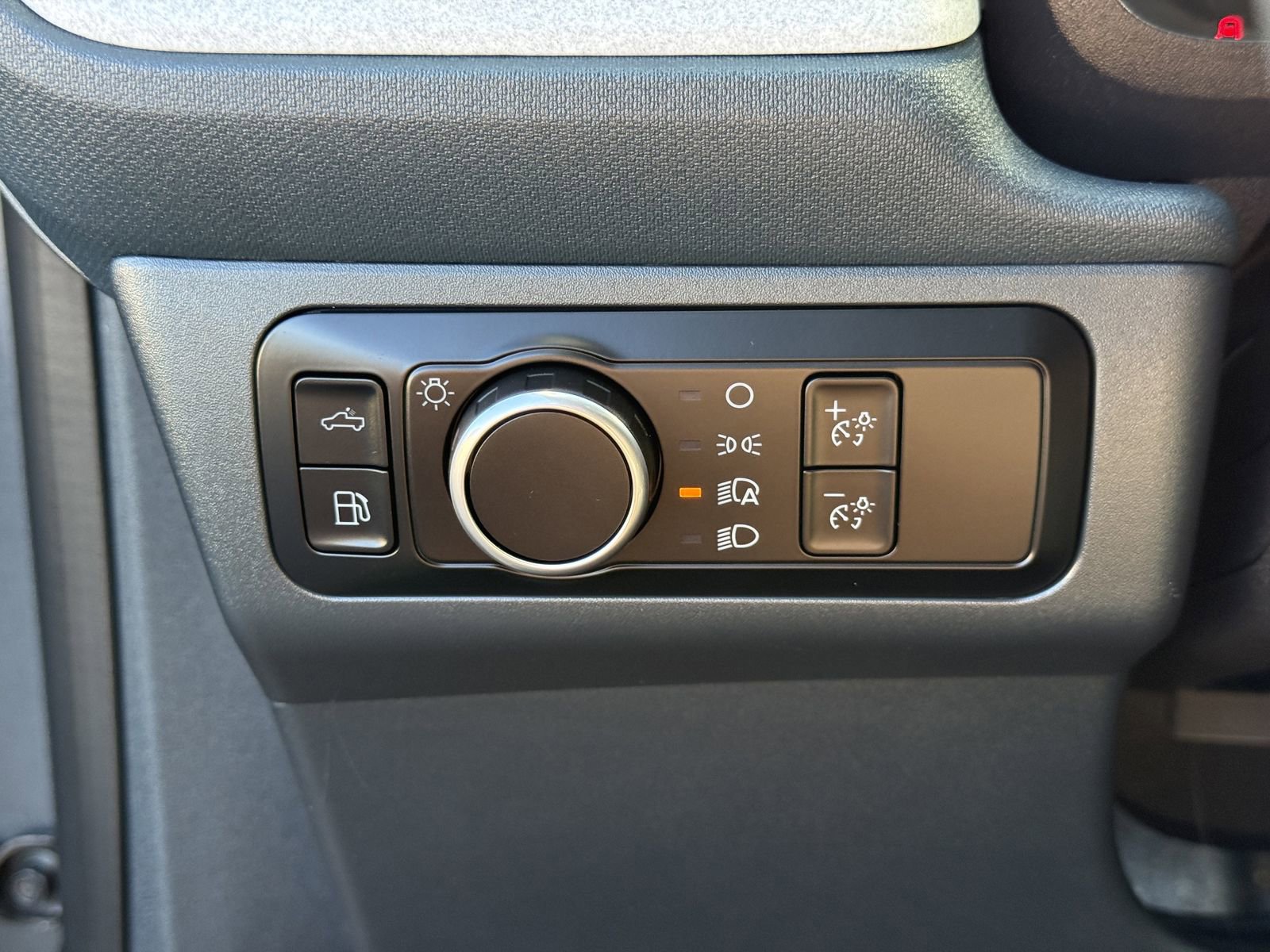 Certified 2024 Ford Maverick XLT image 24